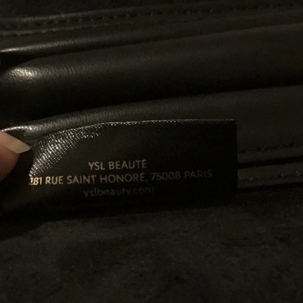 Yves Saint Laurent Black Limited Edition Makeup Brushes & Roll Bag Holder - Picture 9 of 10
